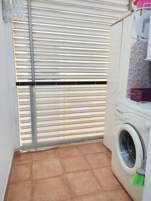 Apartamento Renovado En El Centro De Benalmádena Eksteriør billede